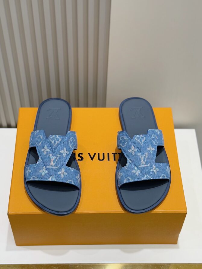 LV Oasis Sandals - Image 7