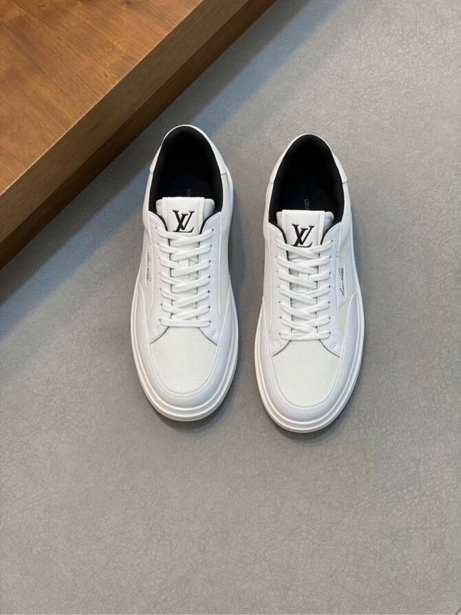 Louis Vuitton Sneaker - Image 2