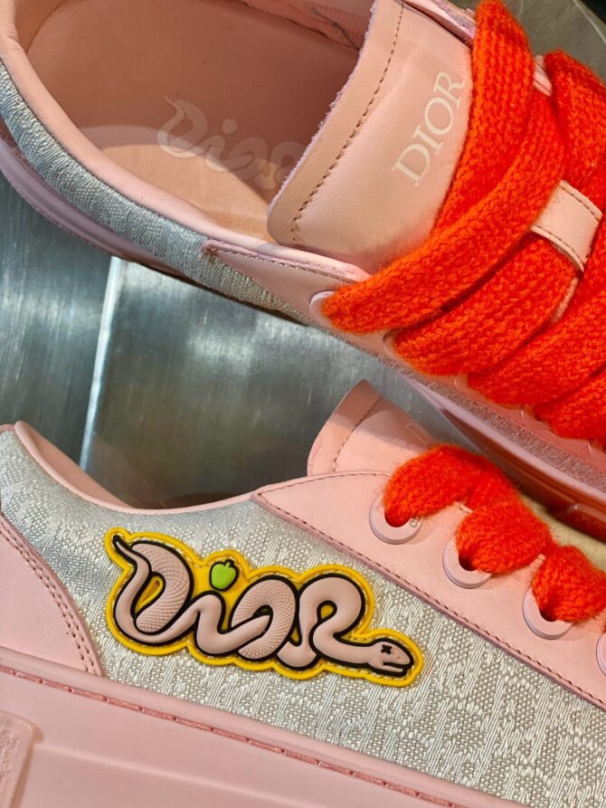 DIOR AND KAWS Sneaker - Image 4