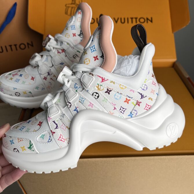 LV SNEAKER x Murakami Takashi - Image 4