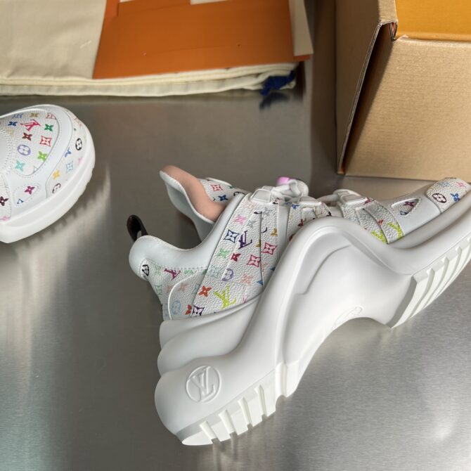 LV SNEAKER x Murakami Takashi - Image 7