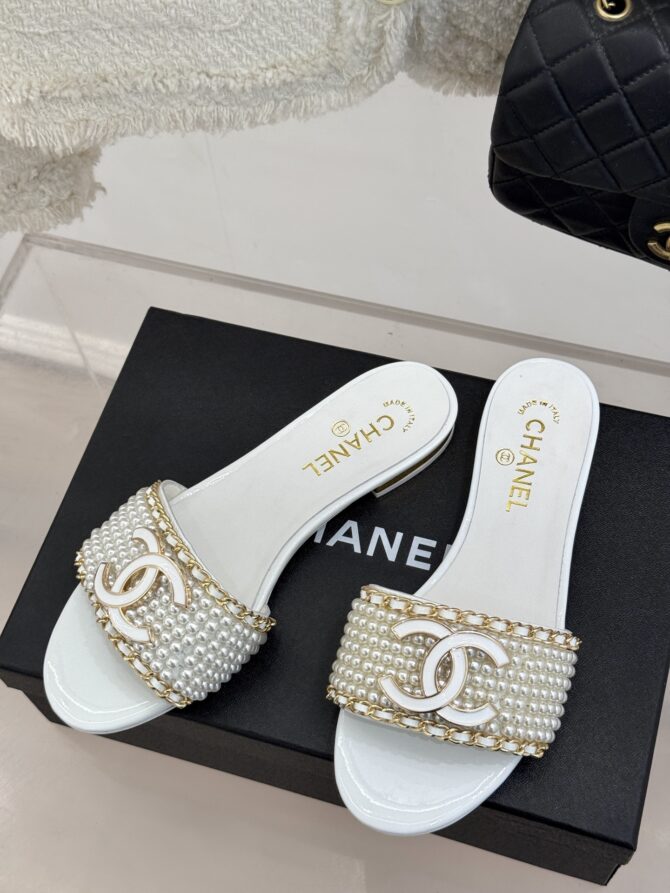 CHANEL Spring and Summer New  Slippers - Image 5