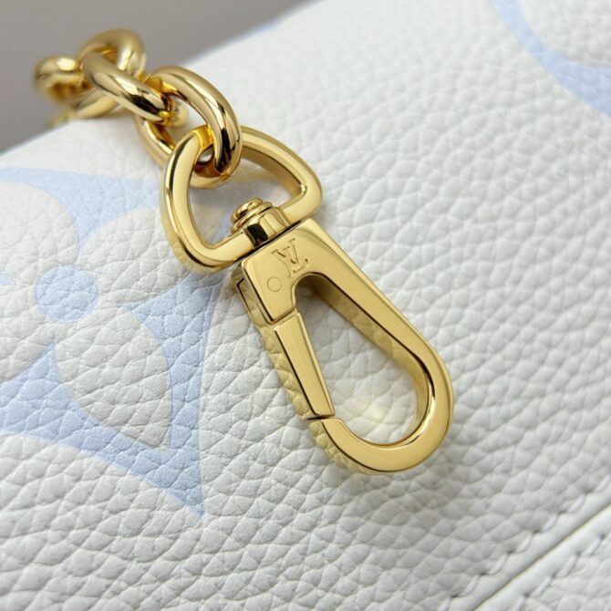 Lv Bag - Image 6