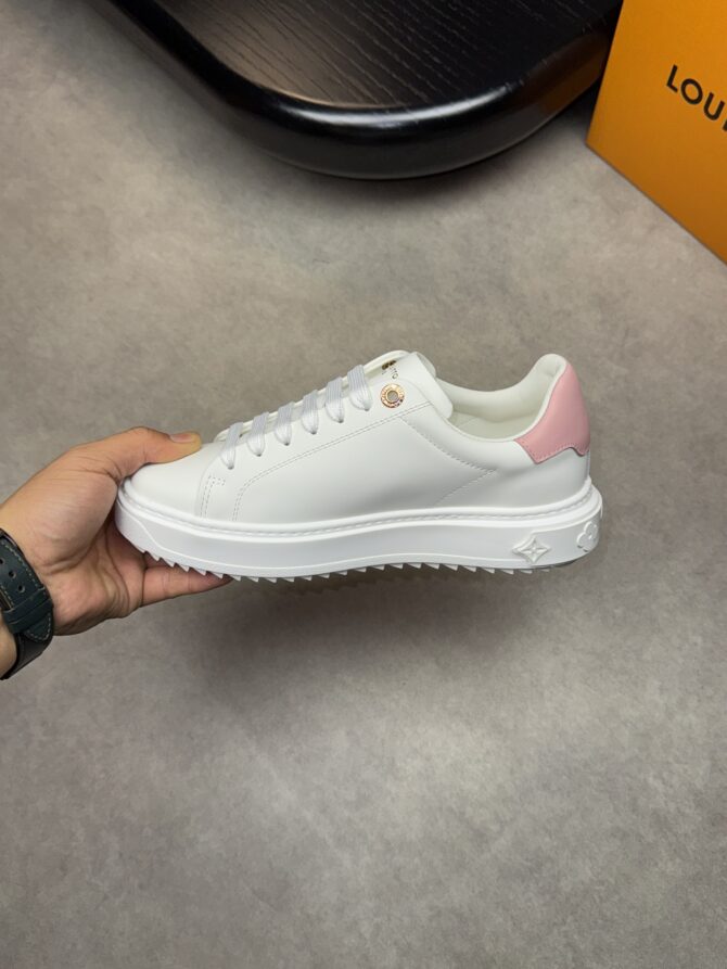 Louis Vuitton - Image 6