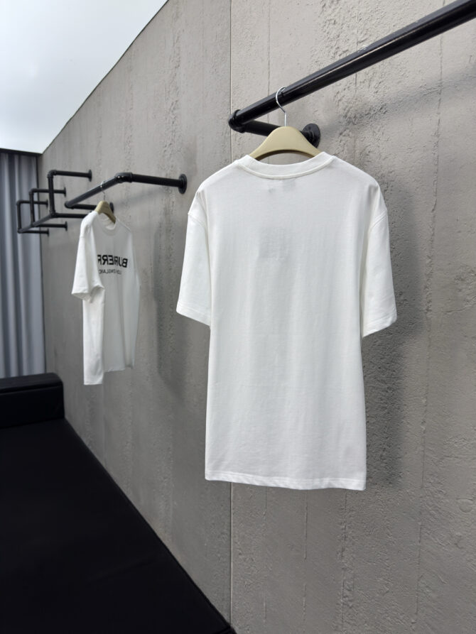 BURBERRY letter print short sleeves - Image 4