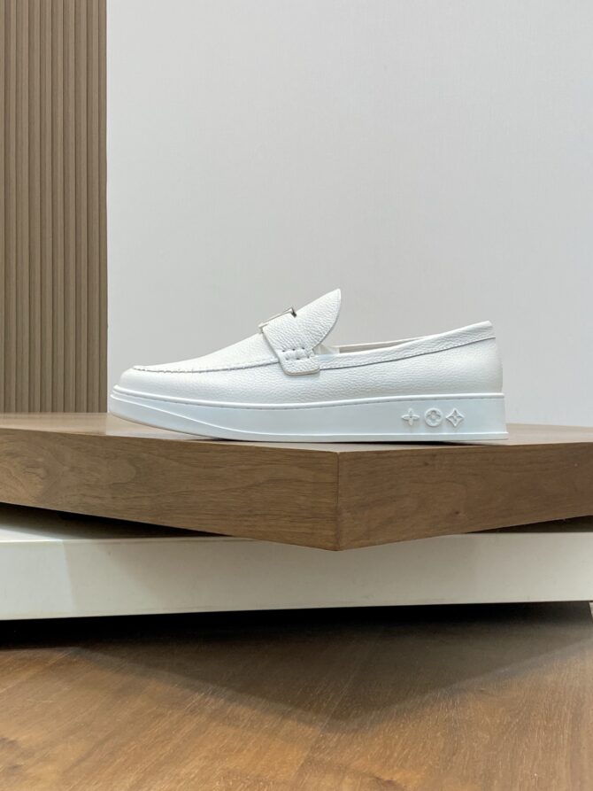 LV shoes - Gambar 6