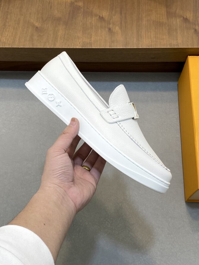 LV shoes - Gambar 8