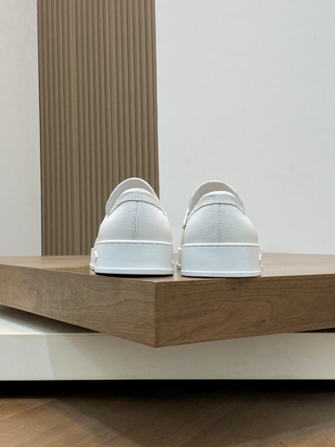 LV shoes - Gambar 12